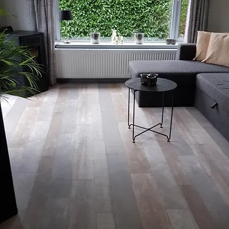 Eenvoudig Chalet *