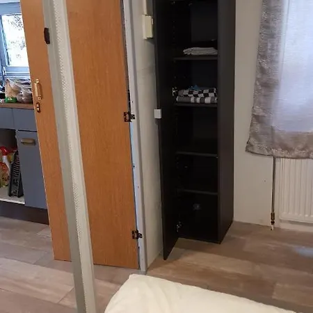 Eenvoudig Chalet Parque de Campismo Putten